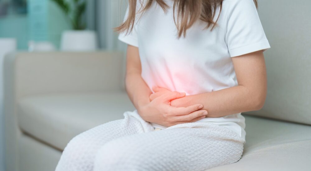 「腸が動く感じがする」は本当？コールドプレスジュースと便秘解消の関係を科学的に解説